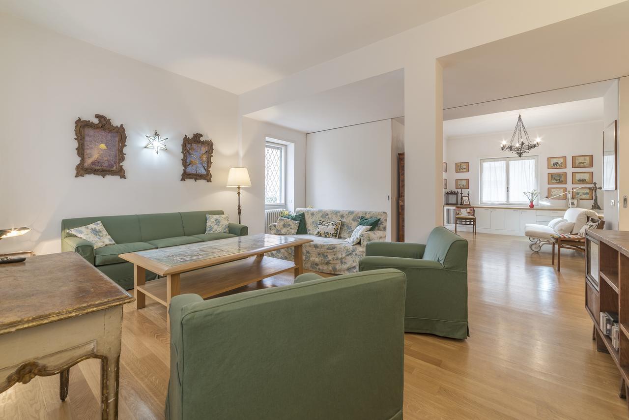 Micheli 4Pax Apartment With Terrace โรม ภายนอก รูปภาพ